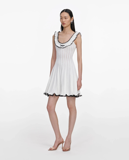 Biała dzianinowa sukienka mini - Image #1