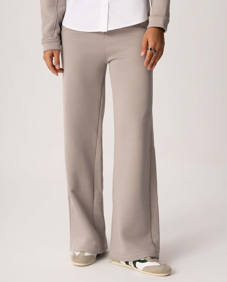 Beżowe spodnie dresowe Icon