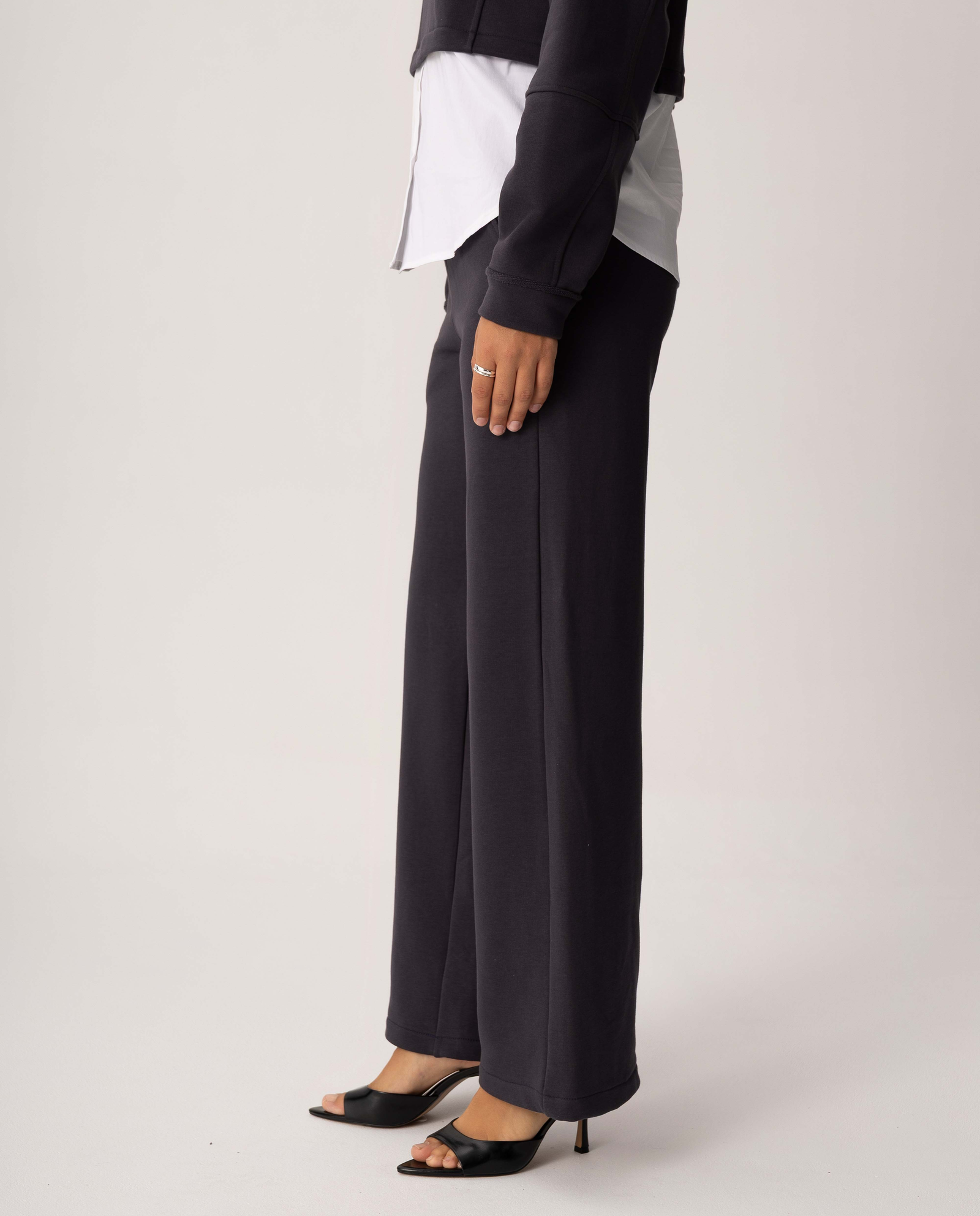 Spodnie dresowe Icon - Image #1