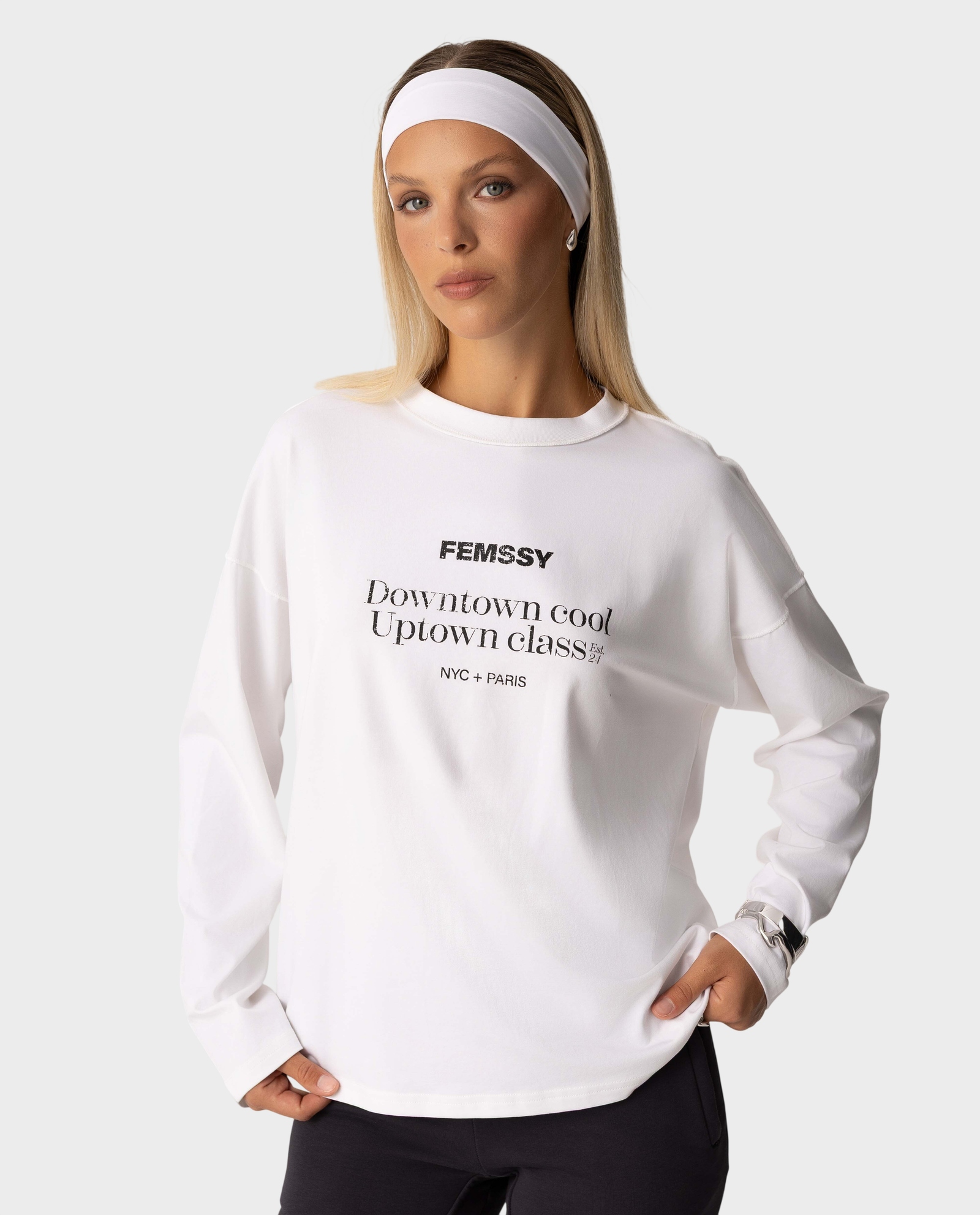 Biały longsleeve Urban - Image #0