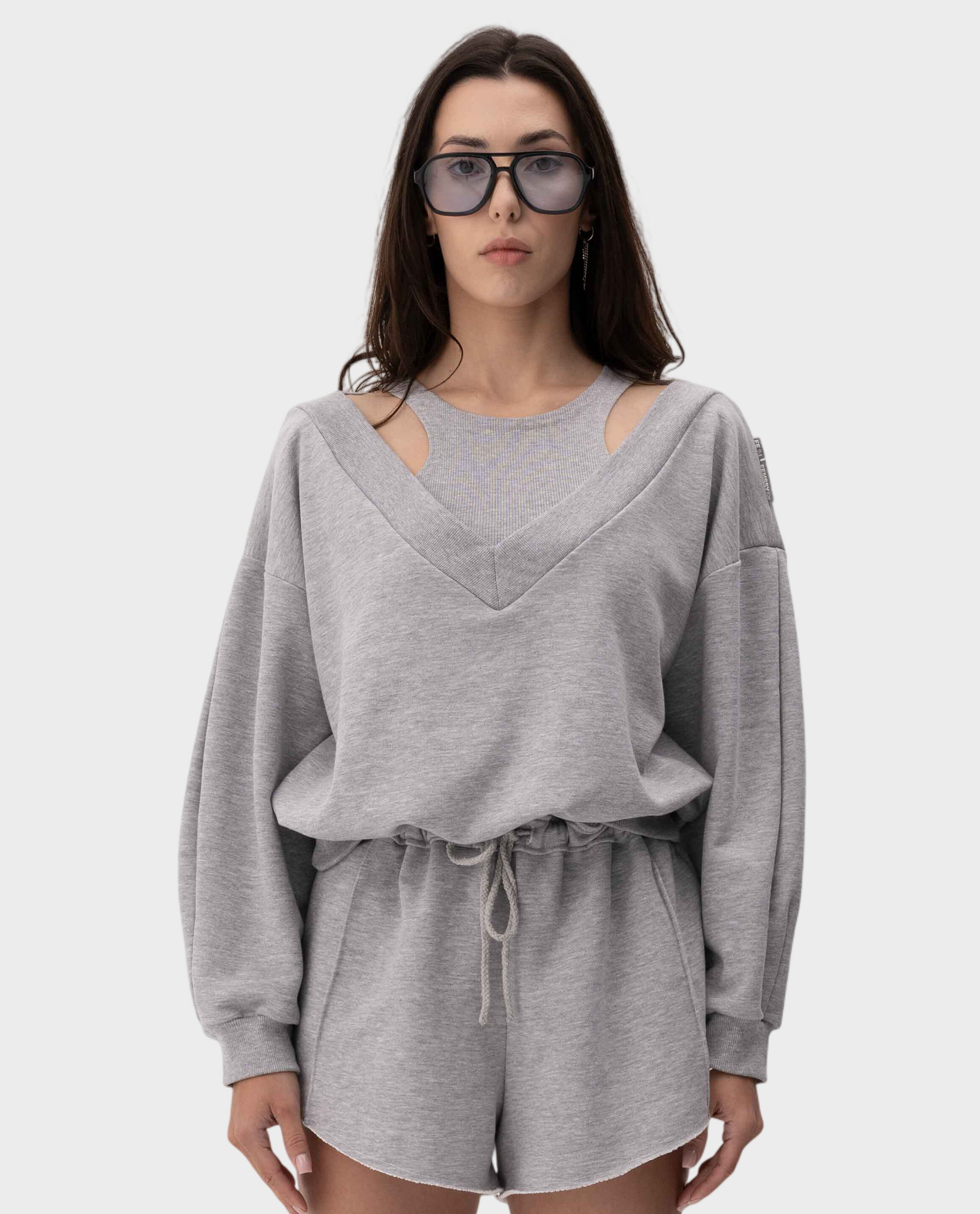 Szara bluza z dekoltem w serek Vallure - Image #0