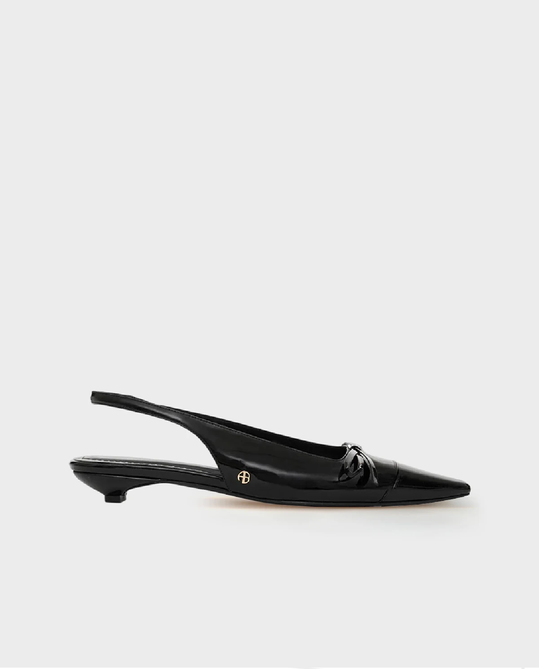 Czarne skórzane czółenka