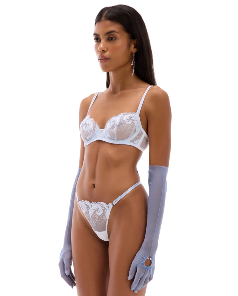 Błękitne stringi Eira