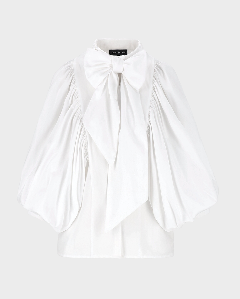 Biała koszula z kokardą Bosca