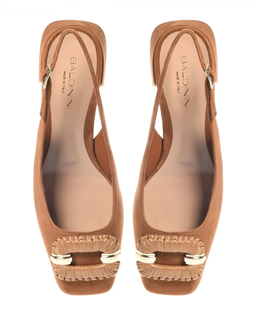 Zamszowe czółenka z odkrytą piętą - Image #2