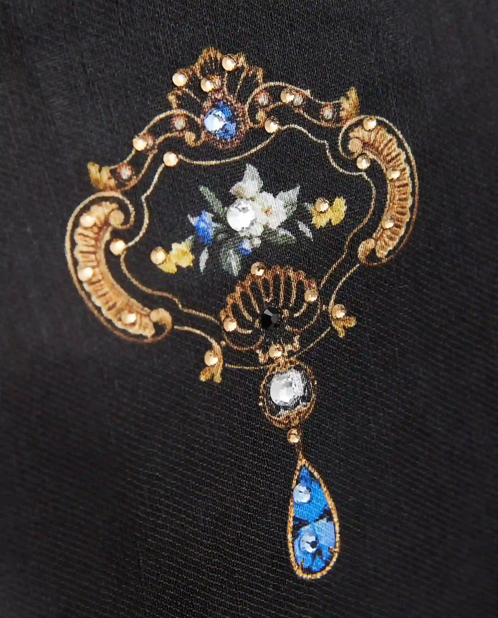 Sukienka mini w kwiaty - Image #4