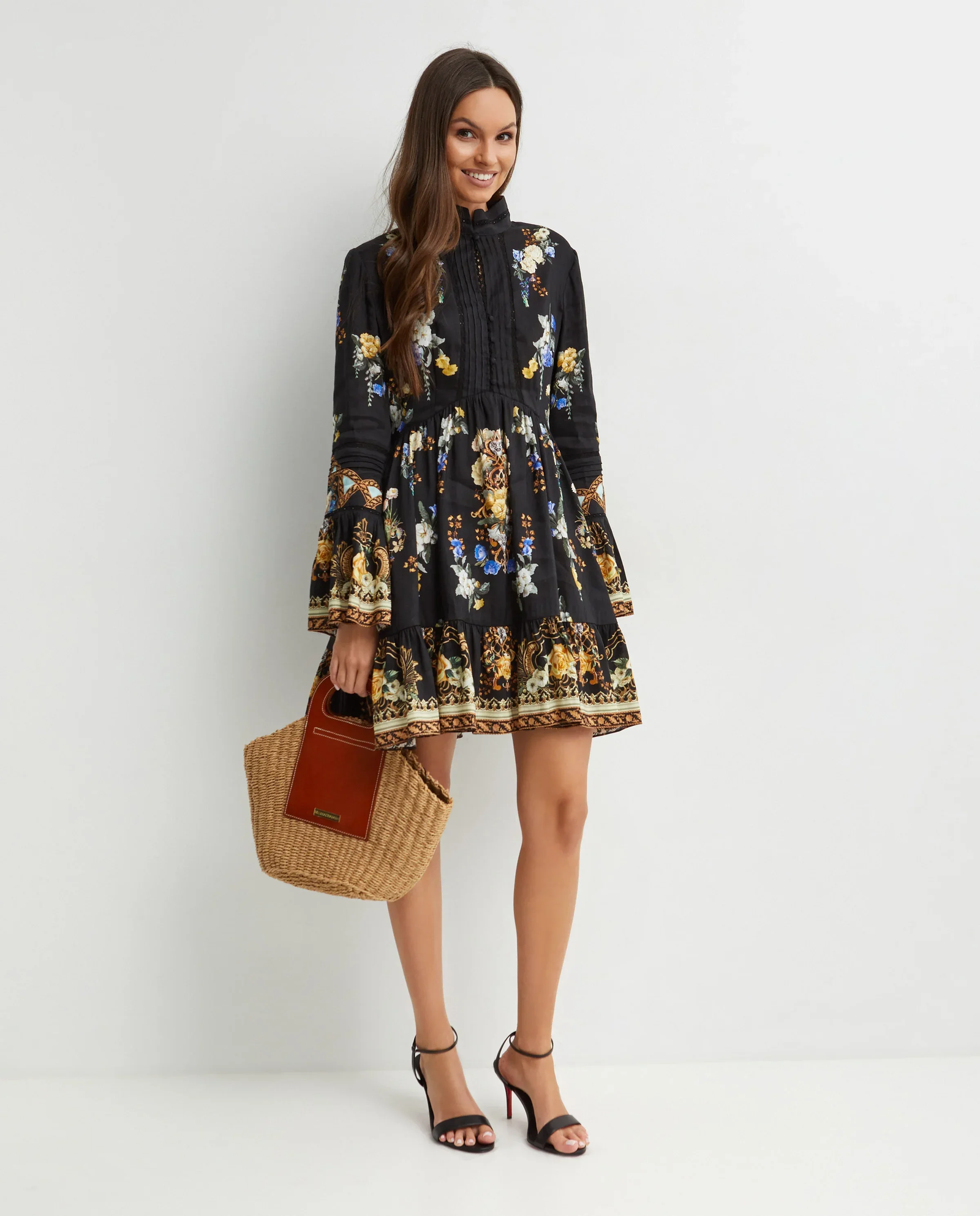 Sukienka mini w kwiaty - Image #0