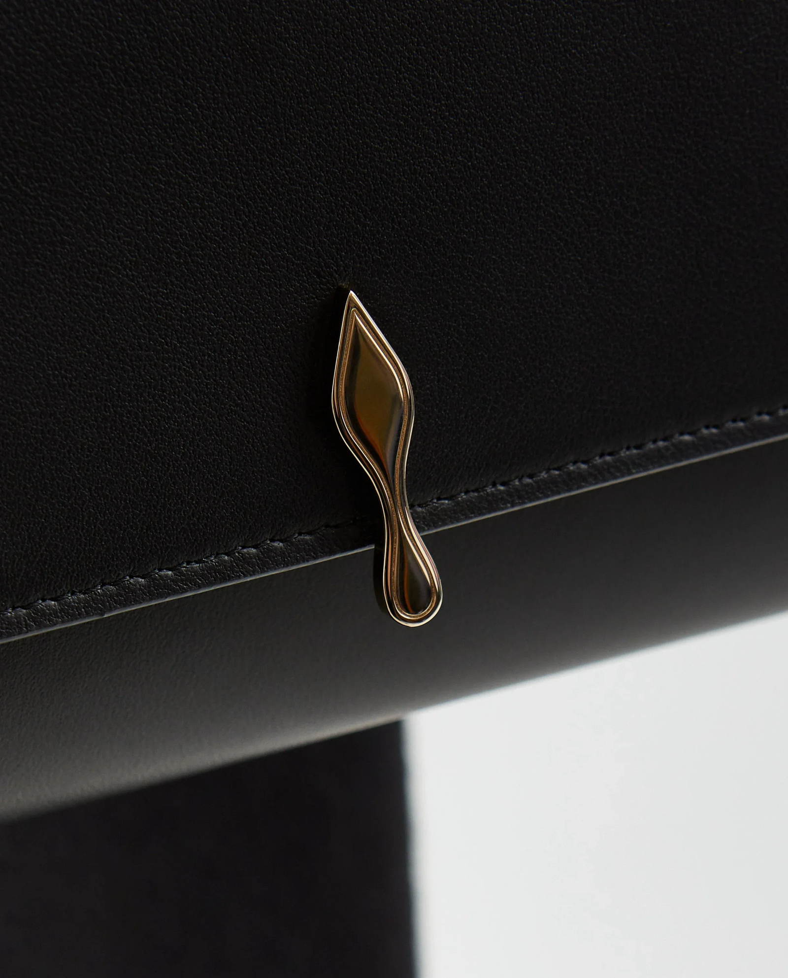 Czarna torebka Bettina - Image #7