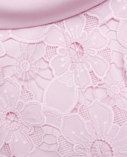 Jasnoróżowa koronkowa sukienka midi - Image #4