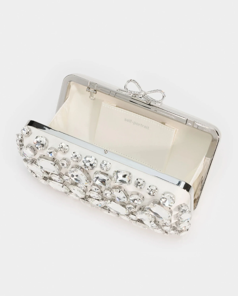 Kremowa kopertówka z kryształkami - Image #3