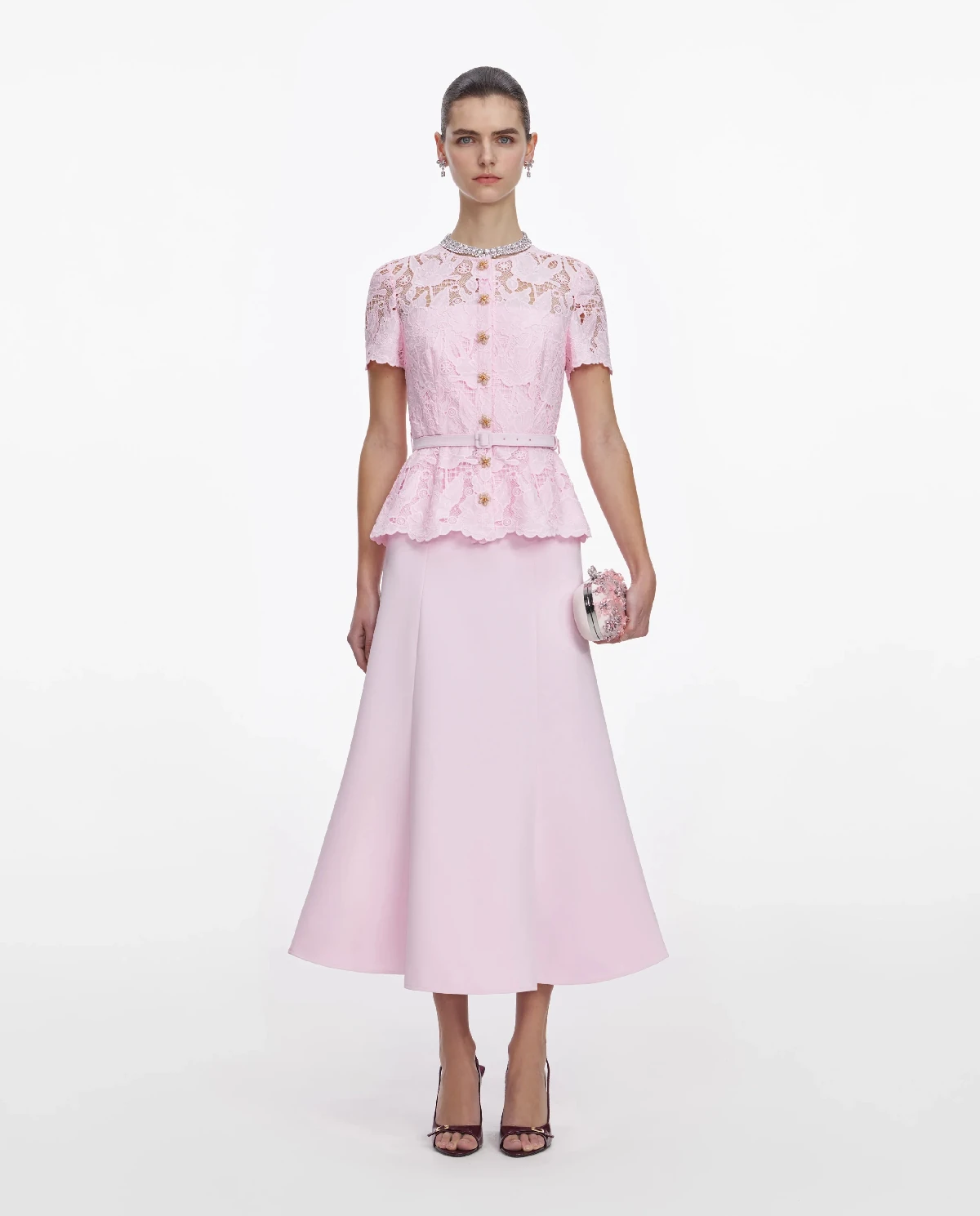 Różowa koronkowa sukienka midi - Image #0