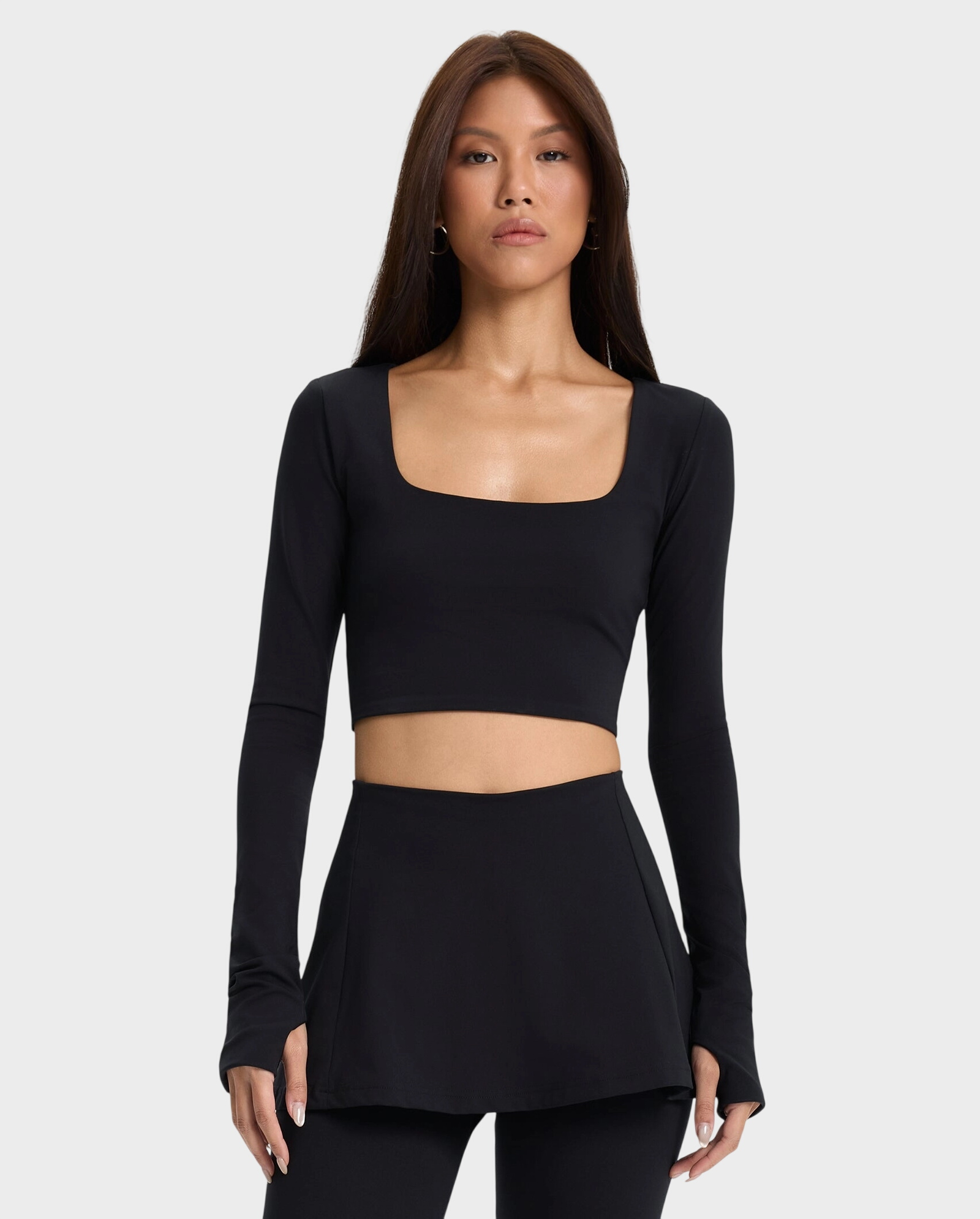 Krótki czarny top Noxelle - Image #0