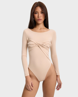 Beżowe body z twistem Linea - Image #0