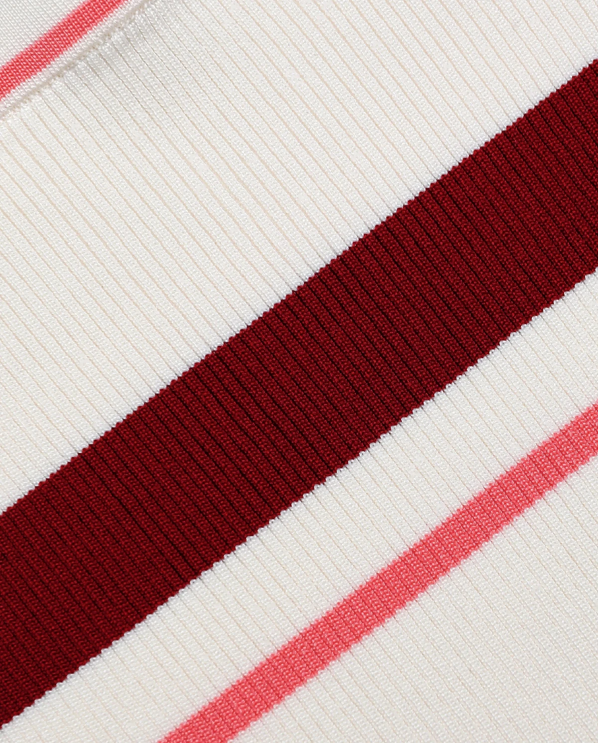 Kremowe dzianinowe szorty - Image #4