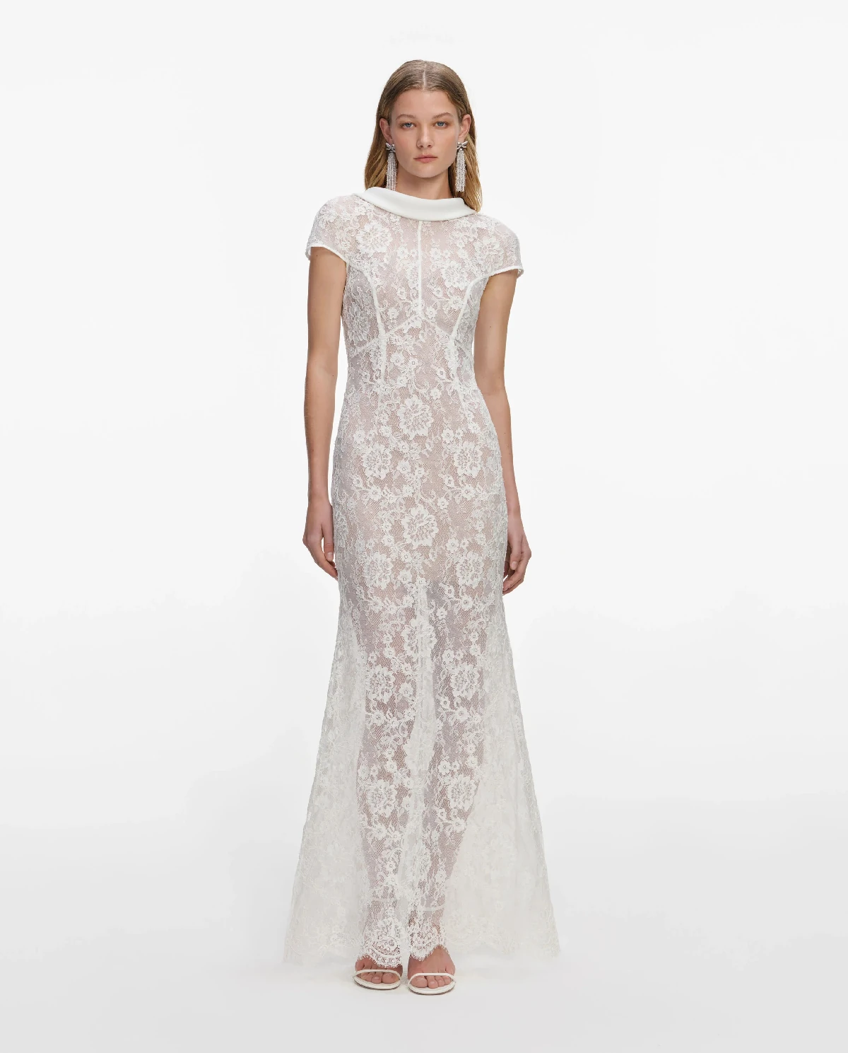 Biała koronkowa sukienka maxi - Image #0