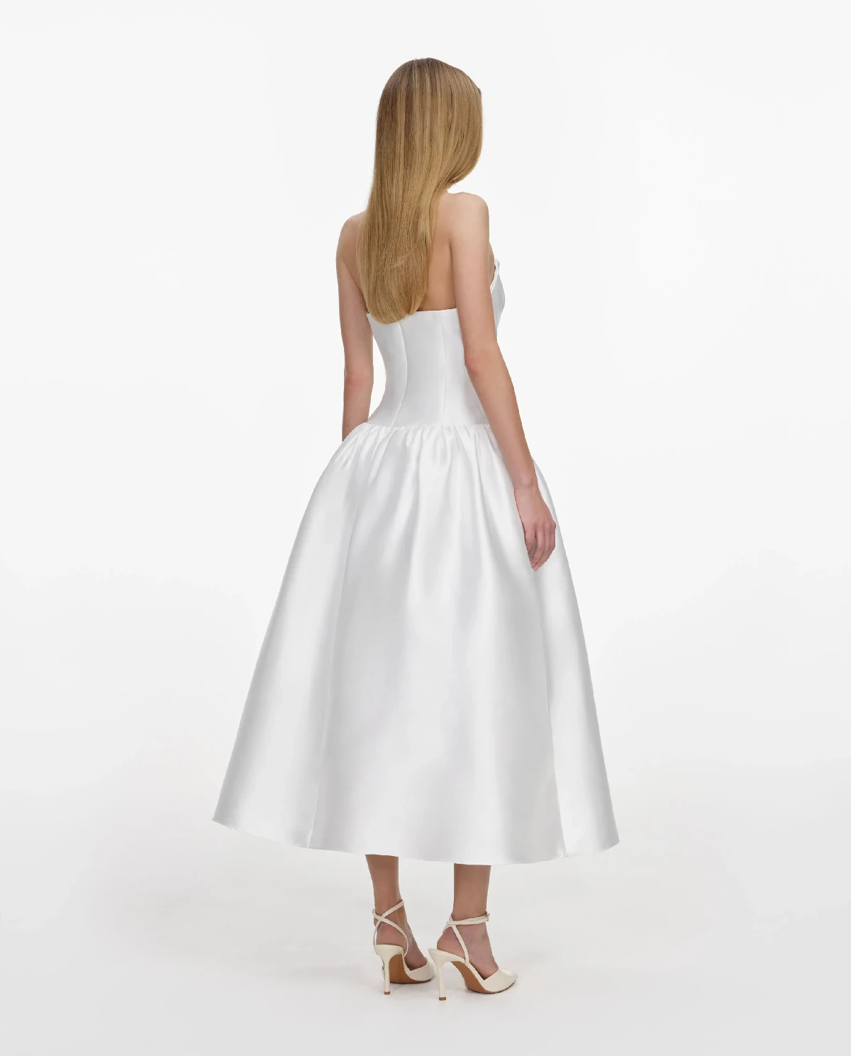 Biała sukienka midi bez ramiączek - Image #2