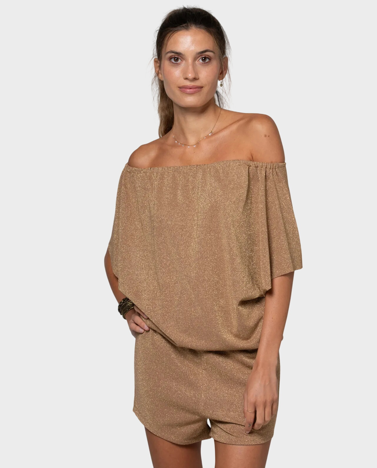 Złote błyszczące szorty Thais - Image #1