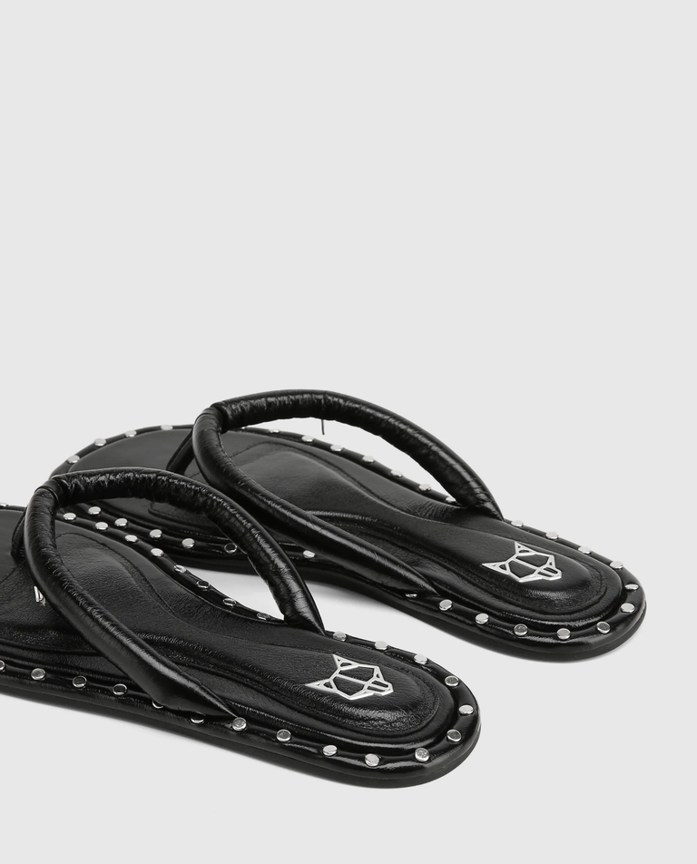 Czarne skórzane japonki z ćwiekami Grenada - Image #2