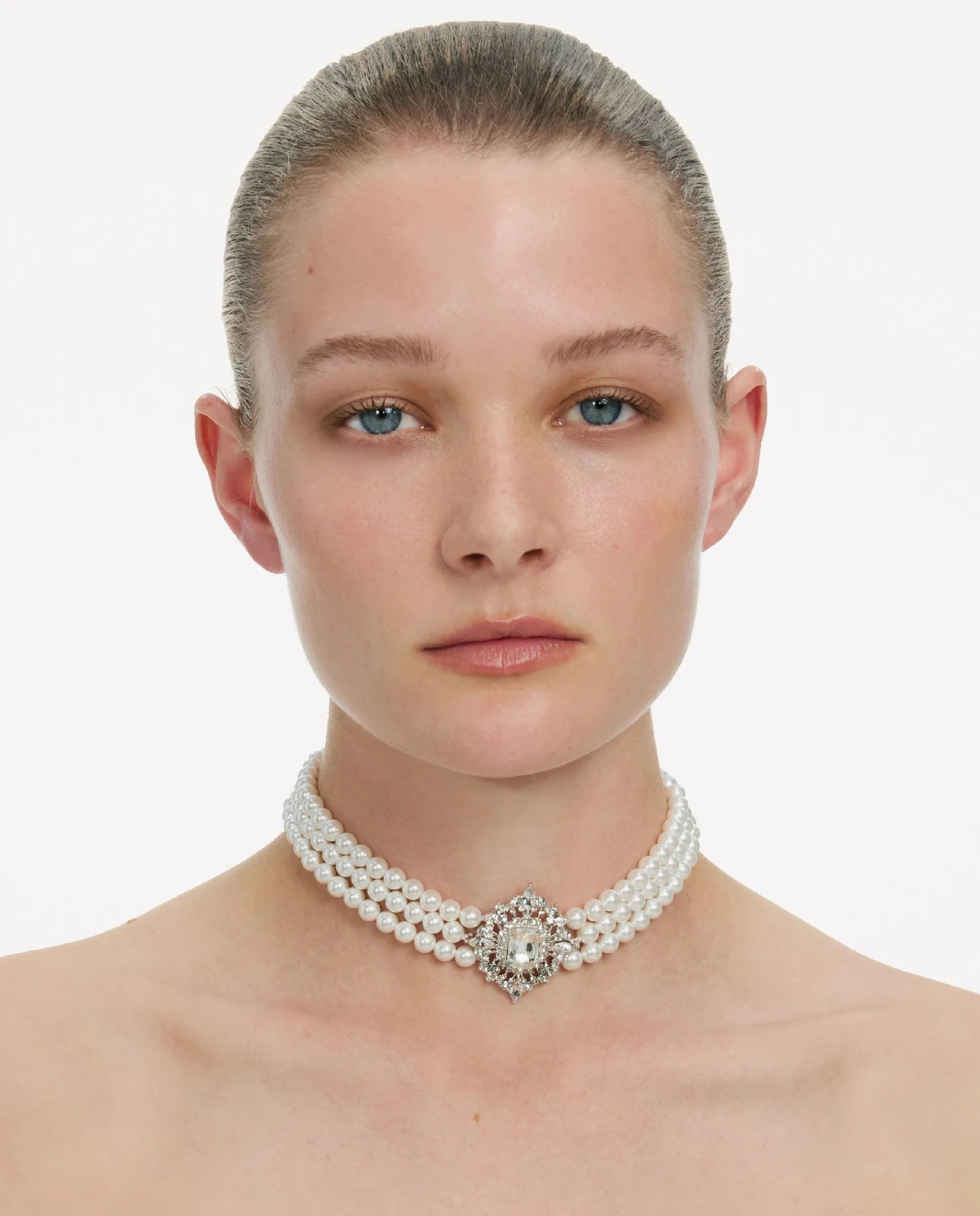 Perłowy naszyjnik z kryształami - Image #1