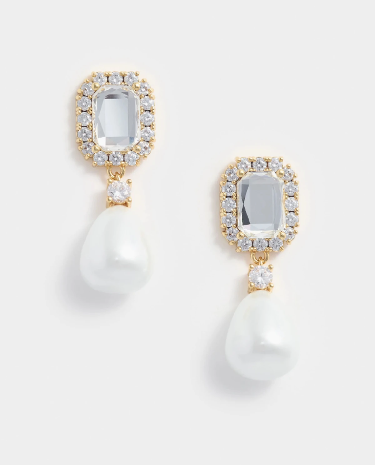 Kolczyki zdobione kryształkami