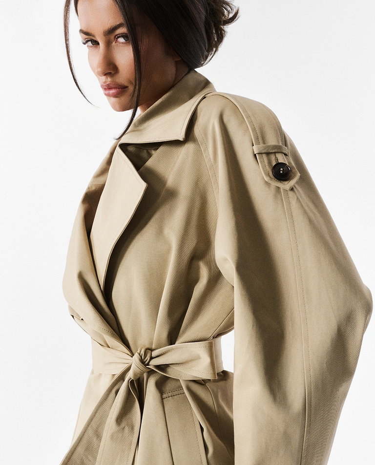 Krótki beżowy trencz Peggy - Image #2