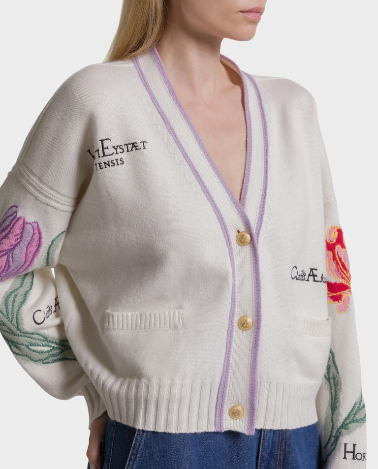 Kremowy kardigan z haftem w kwiaty