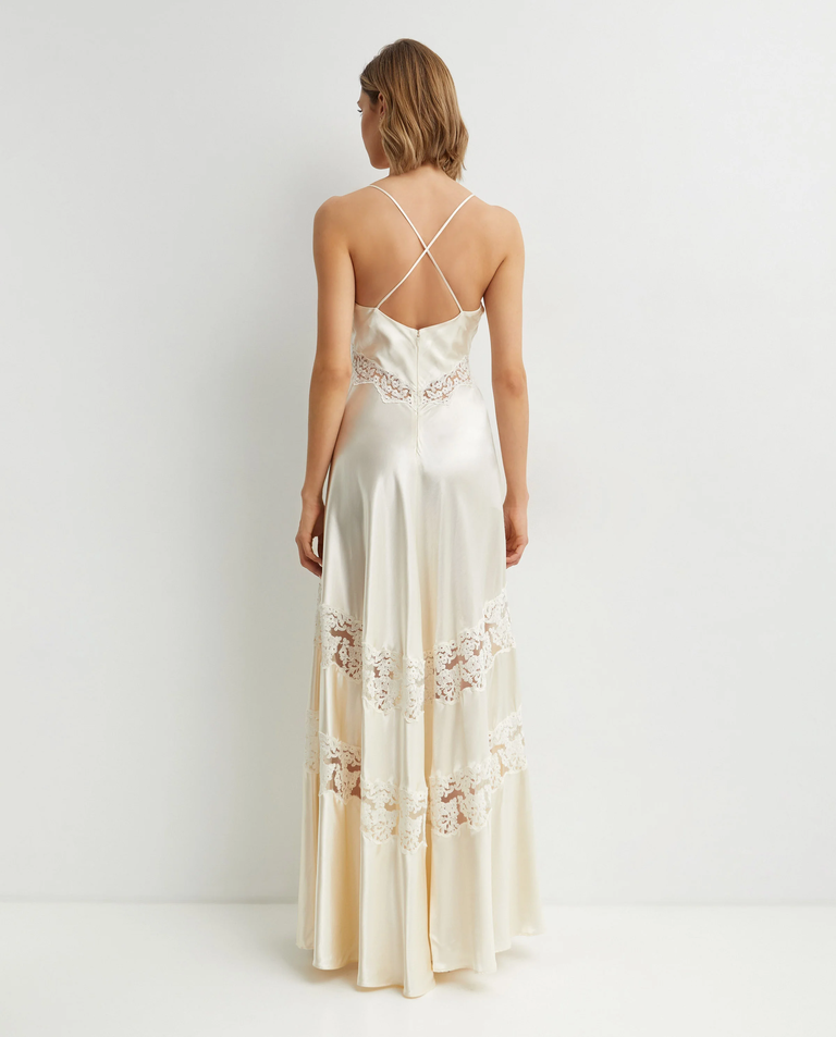 Satynowa sukienka z koronką - Image #2