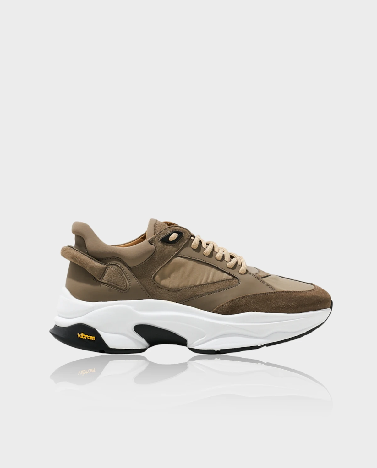 Skórzane szaro-beżowe sneakersy Veloce - Image #0