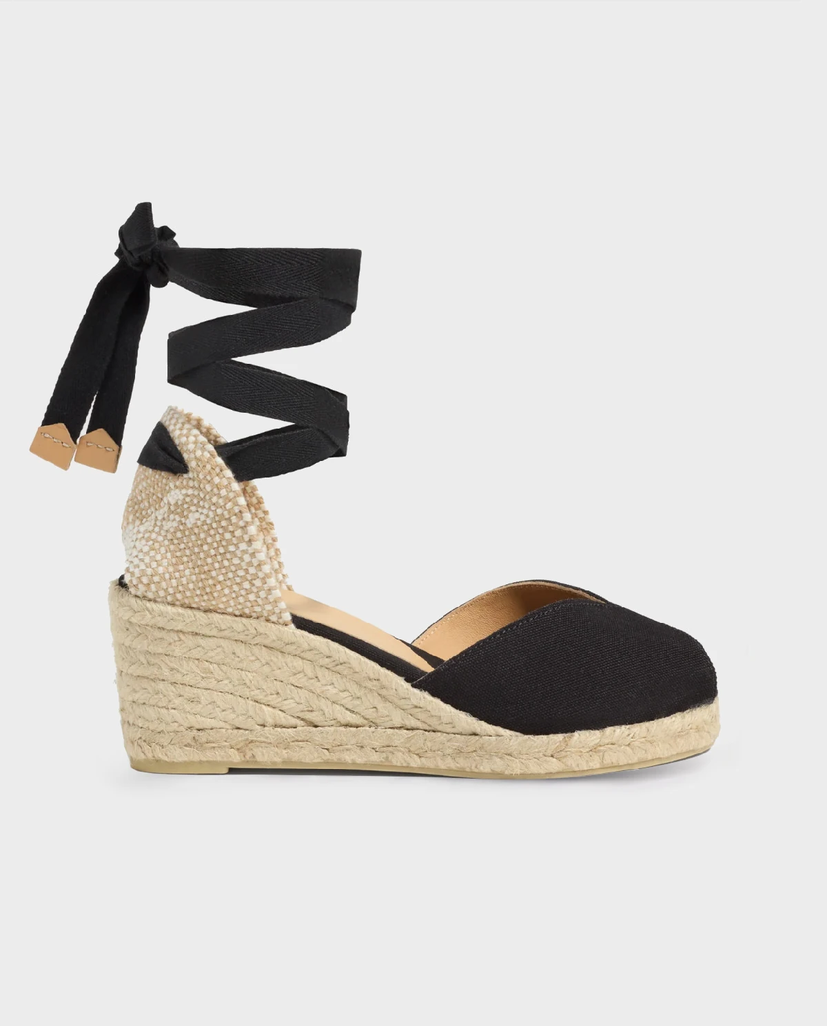 Czarne sandały na koturnie Billina - Image #0