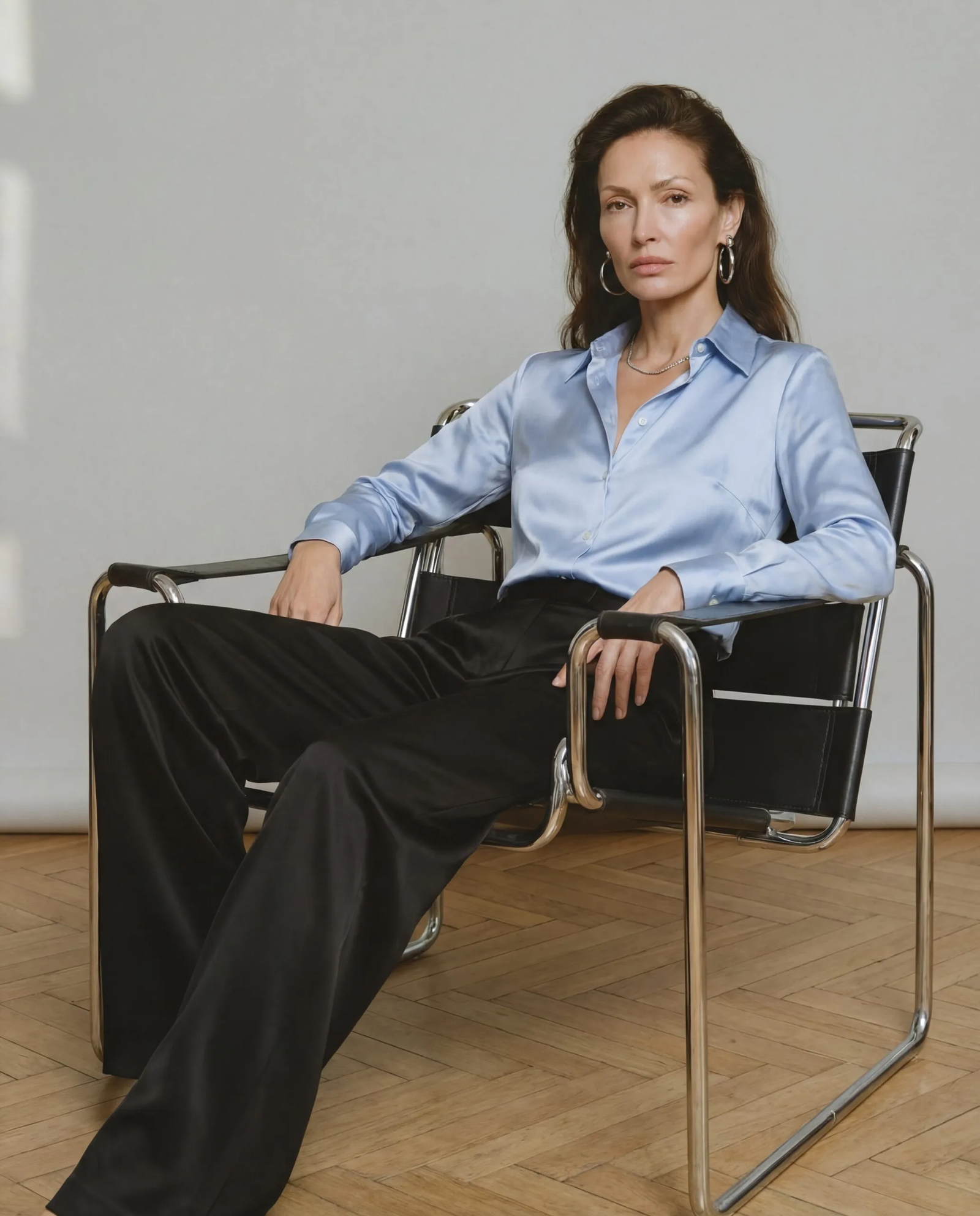 Błękitna koszula z jedwabiu Maddie - Image #1