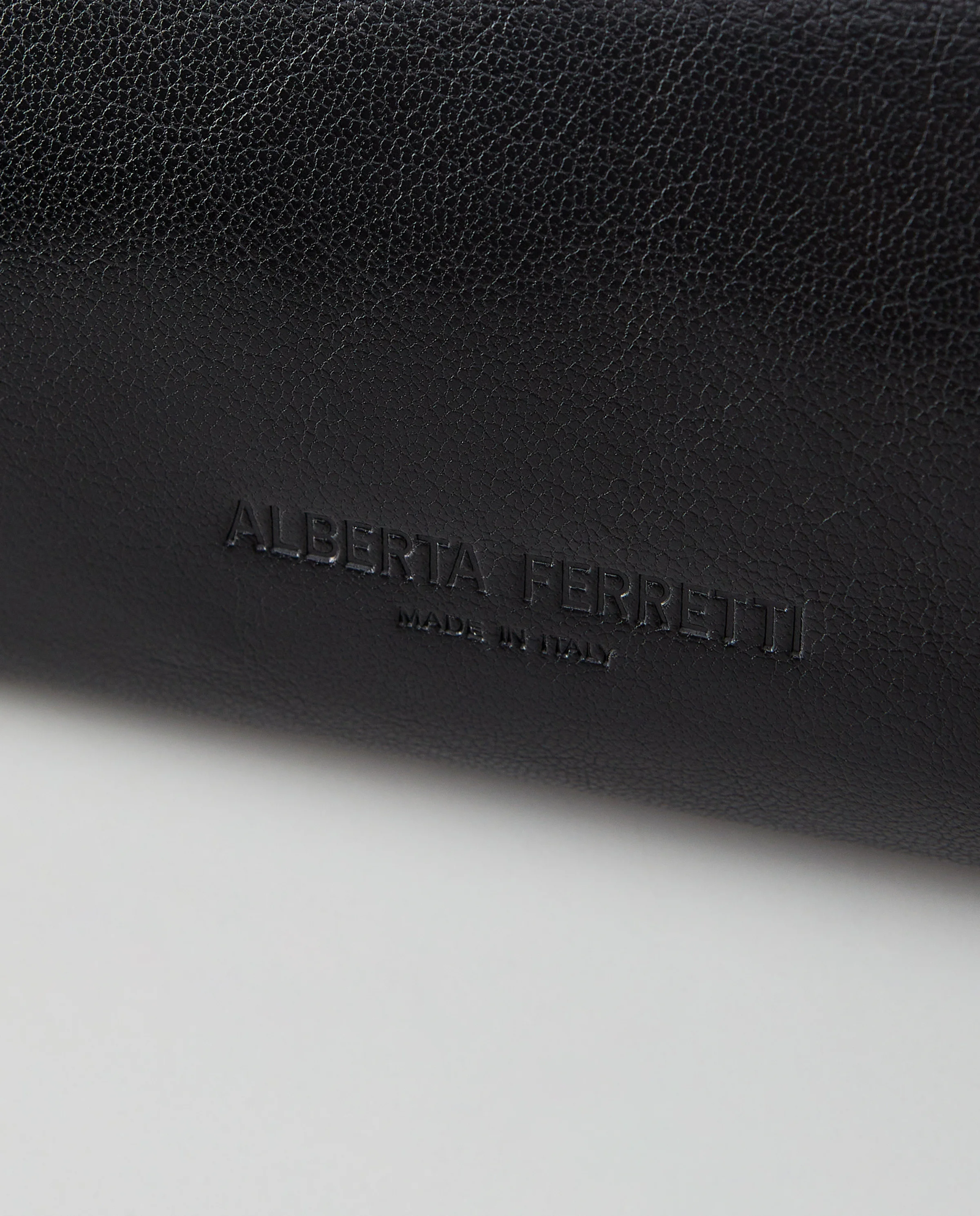 Czarna skórzana torebka - Image #5