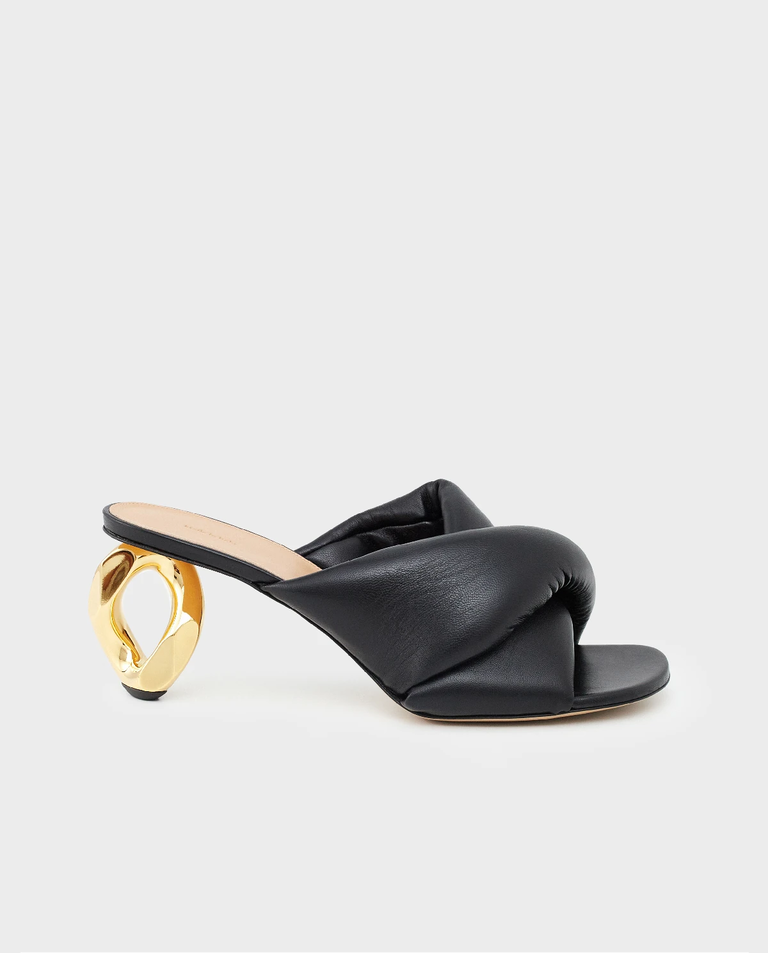 Skórzane klapki na złotym obcasie