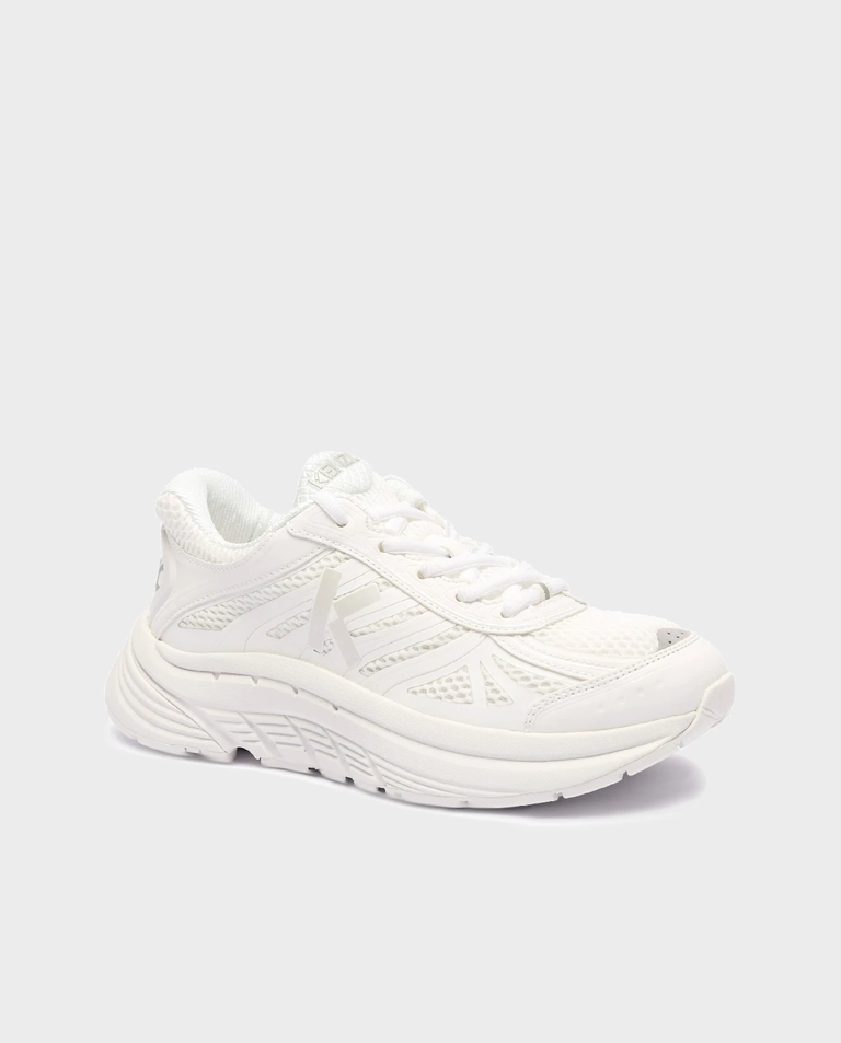 Białe sneakresy z logo