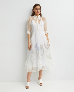 Biała sukienka midi z kwiatowym motywem - Image #0