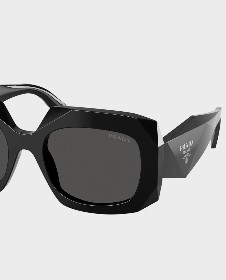 Okulary przeciwsłoneczne w kolorze czarnym - Image #1