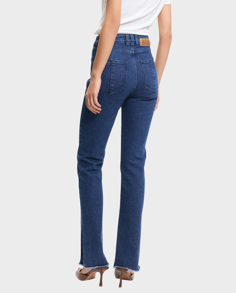 Granatowe jeansy z szeroką nogawką