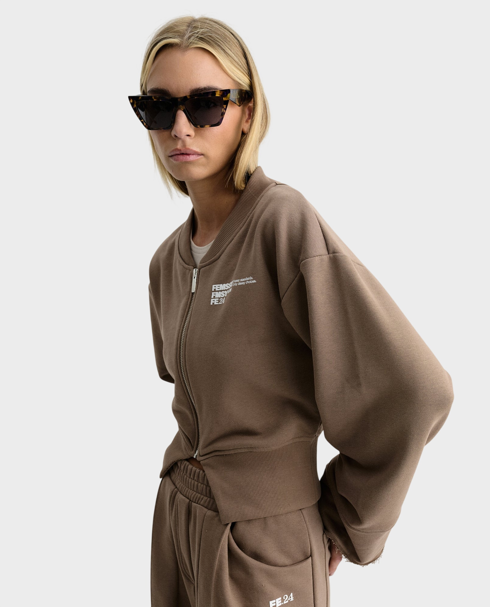 Bluza z rozcięciem Sculp Taupe - Image #1