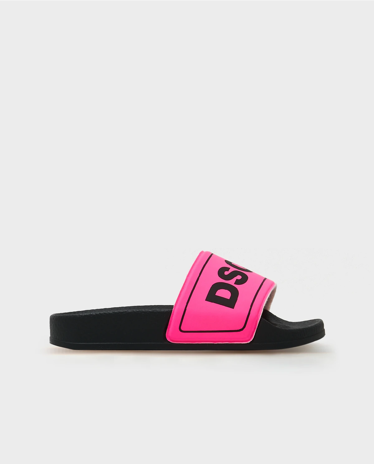 Różowe klapki z logo
