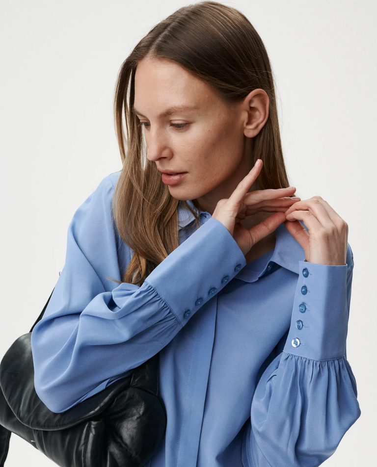 Niebieska koszula z jedwabiu Isabelle - Image #2