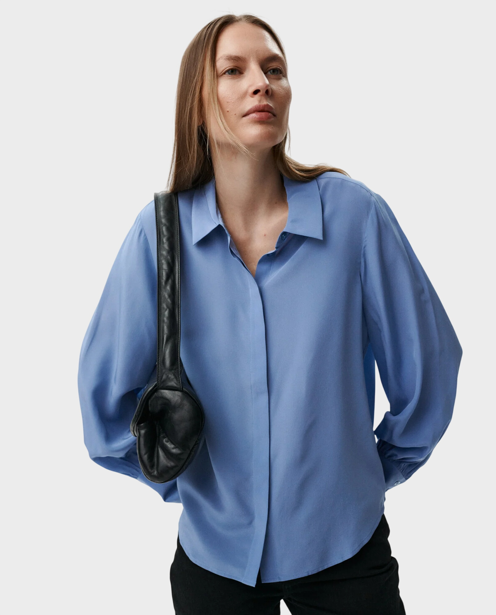 Niebieska koszula z jedwabiu Isabelle - Image #1