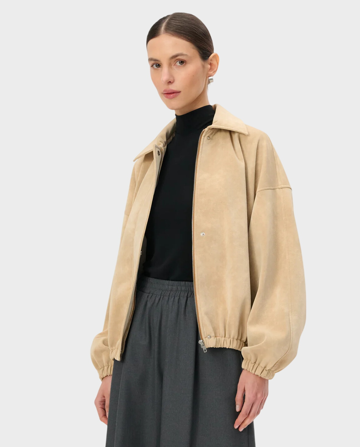 Beżowa kurtka bomberka Claire - Image #3