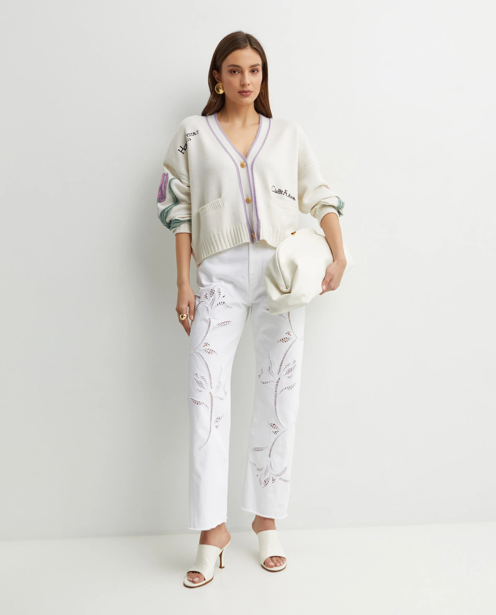 Kremowy kardigan z haftem w kwiaty - Image #1