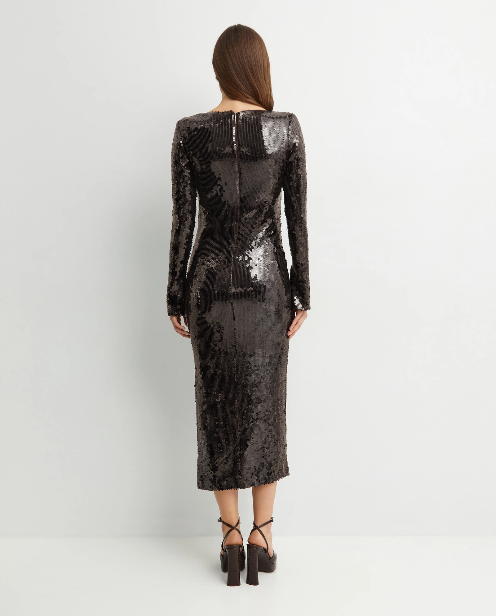 Ciemnobrązowa sukienka z cekinami Solaria - Image #3