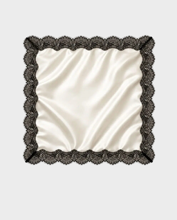 Jedwabna apaszka z czarną koronką - Image #0