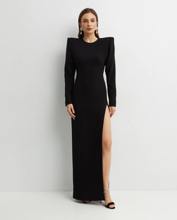 Czarna sukienka z rozcięciem maxi - Image #0