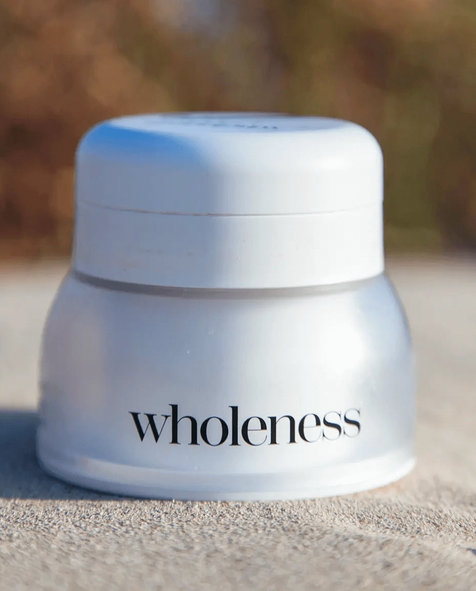 Rozświetlający krem ​​przeciwstarzeniowy Radiant Rejuvenation 50ml - Image #4