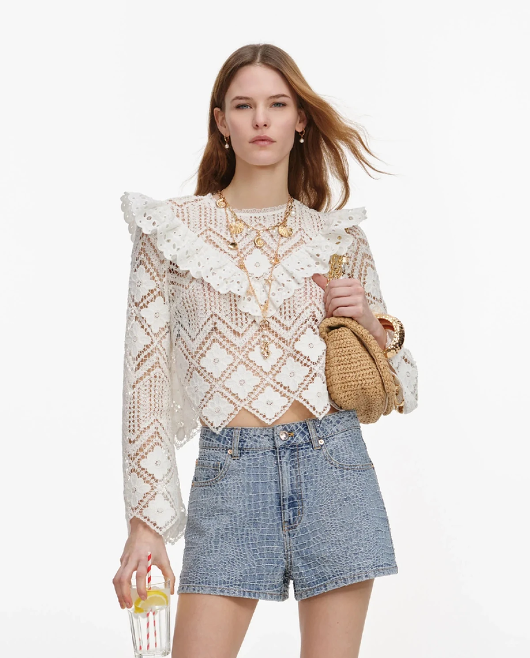 Biały koronkowy top z haftem