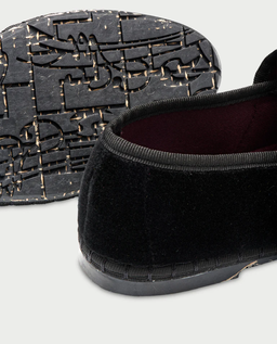 Aksamitne czarne baleriny z klamrą Sophie - Image #2