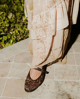 Brązowe baleriny z włosiem Pierre Leopard - Image #2