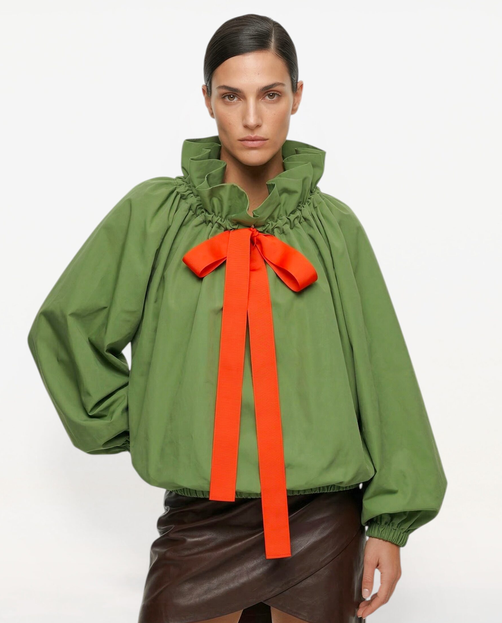 Zielona bluzka z efektowną falbaną Etna - Image #0